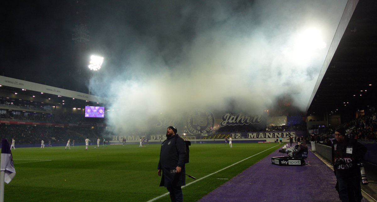 Pic of the Saison 📸 @osttribuene_wien #fkaustriawien #wien #forzaviola #faklive