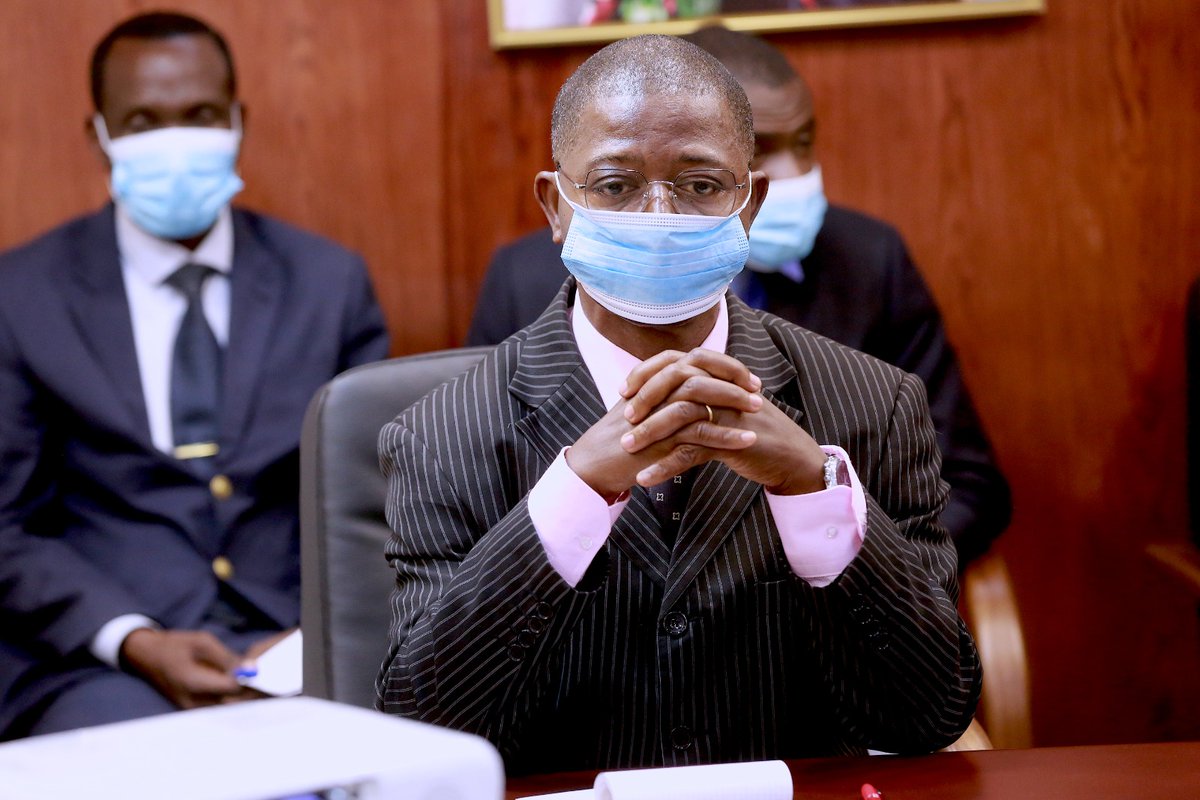 Le Premier Ministre de la Transition, Raymond Ndong Sima a reçu ce jour une délégation des organisations patronales, venue solliciter l'accompagnement du gouvernement dans le développement des PME. #Gabon 🇬🇦