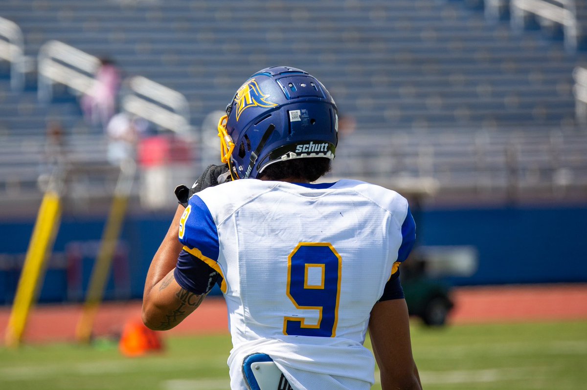 Tony Lacy tweet media