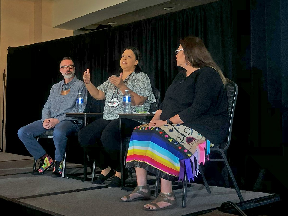John S. Knight Fellowships (@jskstanford) on Twitter photo .<a href="/ScienceWriters/">National Association of Science Writers (NASW)</a> 2023 panelists, including JSK alum <a href="/cherokee_editor/">Bryan Pollard</a> and <a href="/JodiRave/">Jodi Rave Spotted Bear</a>, urge journalists to collaborate with Tribal media outlets. bit.ly/3FXzAcD #NASW #SciWri23 .<a href="/ScienceWriters/">National Association of Science Writers (NASW)</a> 2023 panelists, including JSK alum <a href="/cherokee_editor/">Bryan Pollard</a> and <a href="/JodiRave/">Jodi Rave Spotted Bear</a>, urge journalists to collaborate with Tribal media outlets. bit.ly/3FXzAcD #NASW #SciWri23