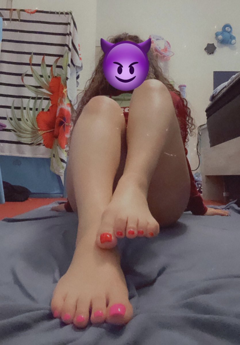 AyeeeBaby_'s tweet photo. @Feetfinder https://t.co/nGiqidkGnh #FeetFinder https://t.co/iBW954Wx2A