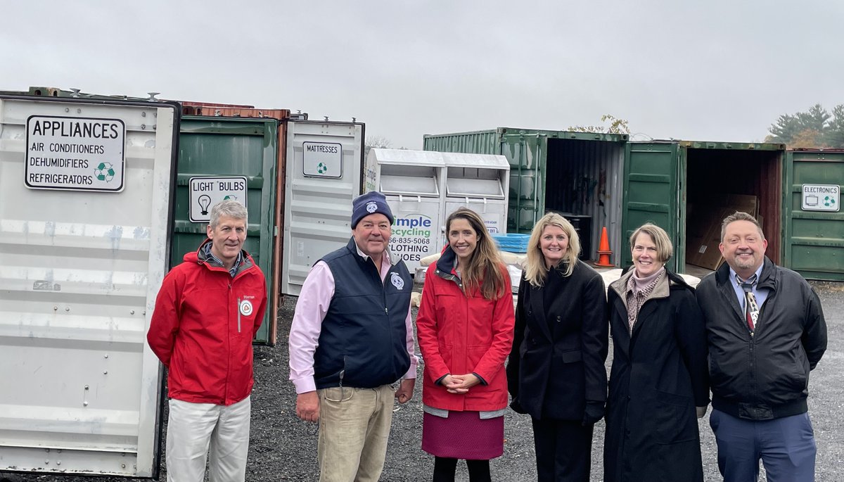 MassDEP (@massdep) on Twitter photo While in <a href="/TOFranklinMA/">Town of Franklin, MA</a>, town officials provided Commr Heiple, Regional Director Pigsley and team a tour of the Town’s existing recycling drop-off facility and discussed plans for developing a state-of-the-art recycling center at the site. ♻️💚
#RecyclingWeek #RecyclingCenter While in <a href="/TOFranklinMA/">Town of Franklin, MA</a>, town officials provided Commr Heiple, Regional Director Pigsley and team a tour of the Town’s existing recycling drop-off facility and discussed plans for developing a state-of-the-art recycling center at the site. ♻️💚
#RecyclingWeek #RecyclingCenter