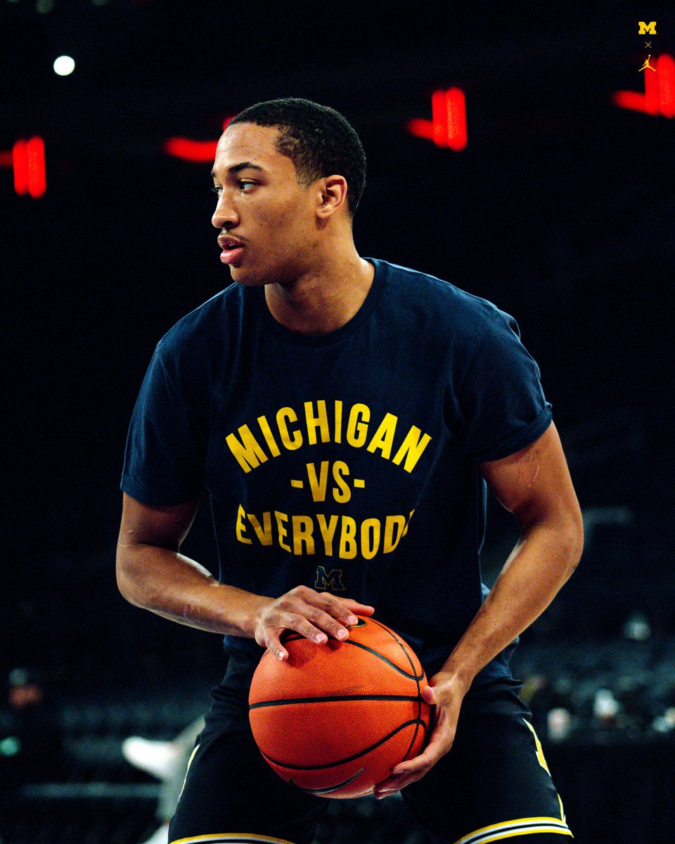 umichbball tweet picture