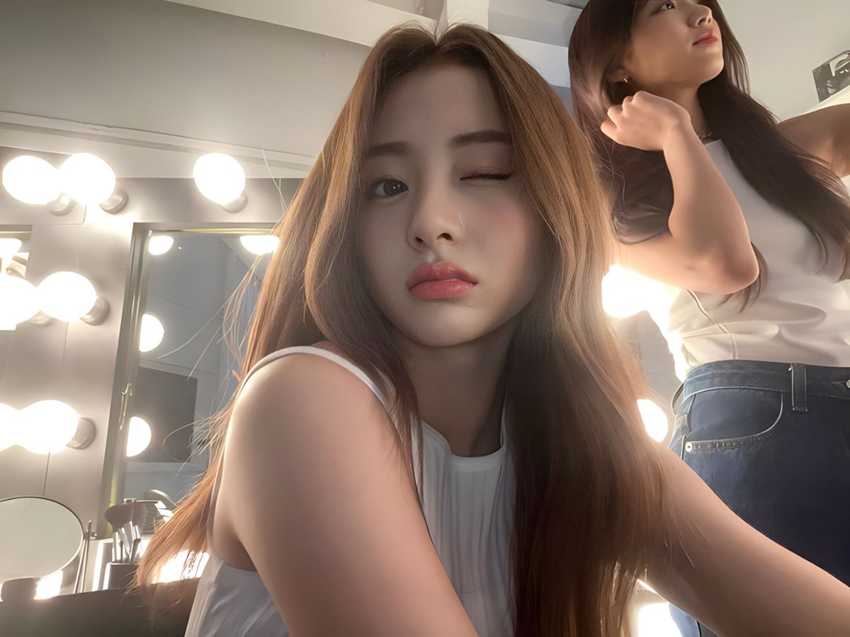 dailynjin's tweet photo. life has changed https://t.co/KkOm9SdSGF