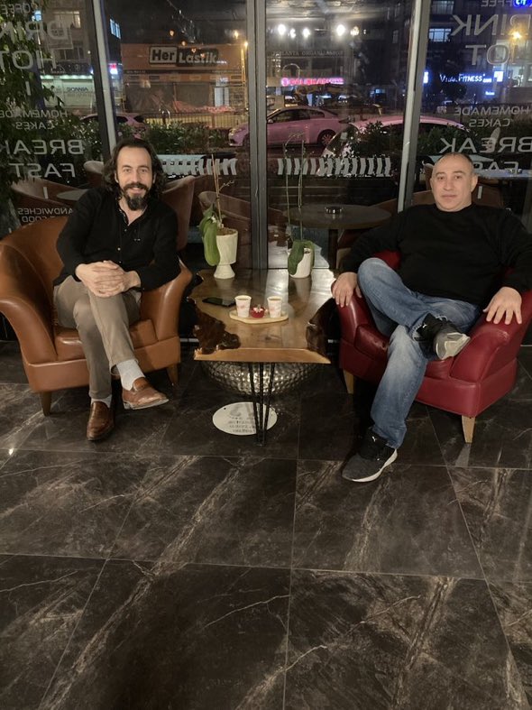 Mustafa Yücel bugün geçirmiş olduğu trafik kazasında kızı ile birlikte hayatını kaybetmiştir eşi ve diğer kızı hastanede tedavi altında dır
Mustafa Yücel ve kızına Allah’tan rahmet  Eşine ve diğer kızına acil şifalar 
Geride kalanlarına baş sağlığı ve sabır diliyorum