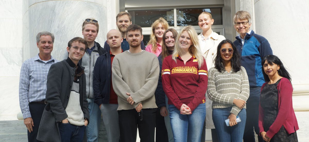 AU_SOC's tweet photo. Five @americanu journalism graduate students are off to Bergen as part of a new investigative journalism exchange program after @uib BRIJ students visited DC for 3 weeks in October, attending classes and networking with #AUSOC students, faculty and staff. https://t.co/MBZPZYIvXA https://t.co/k43Qz6nsZm