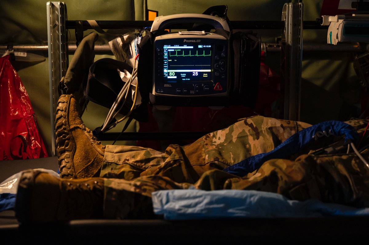 More than a refueler, our tankers support aeromedical evacuation missions too! 😏 Aeromedical evacuation crews provide time-sensitive and mission-critical care to patients en route to and between medical treatment facilities. @JointBasePHH | @AirMobilityCmd