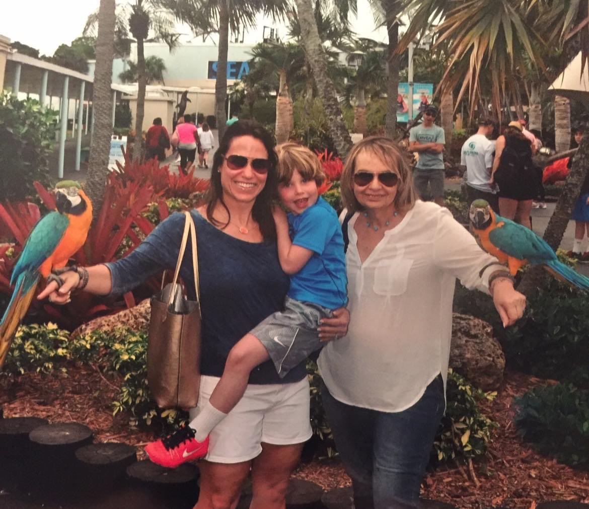 Lori Perlow #SchoolPR tweet media