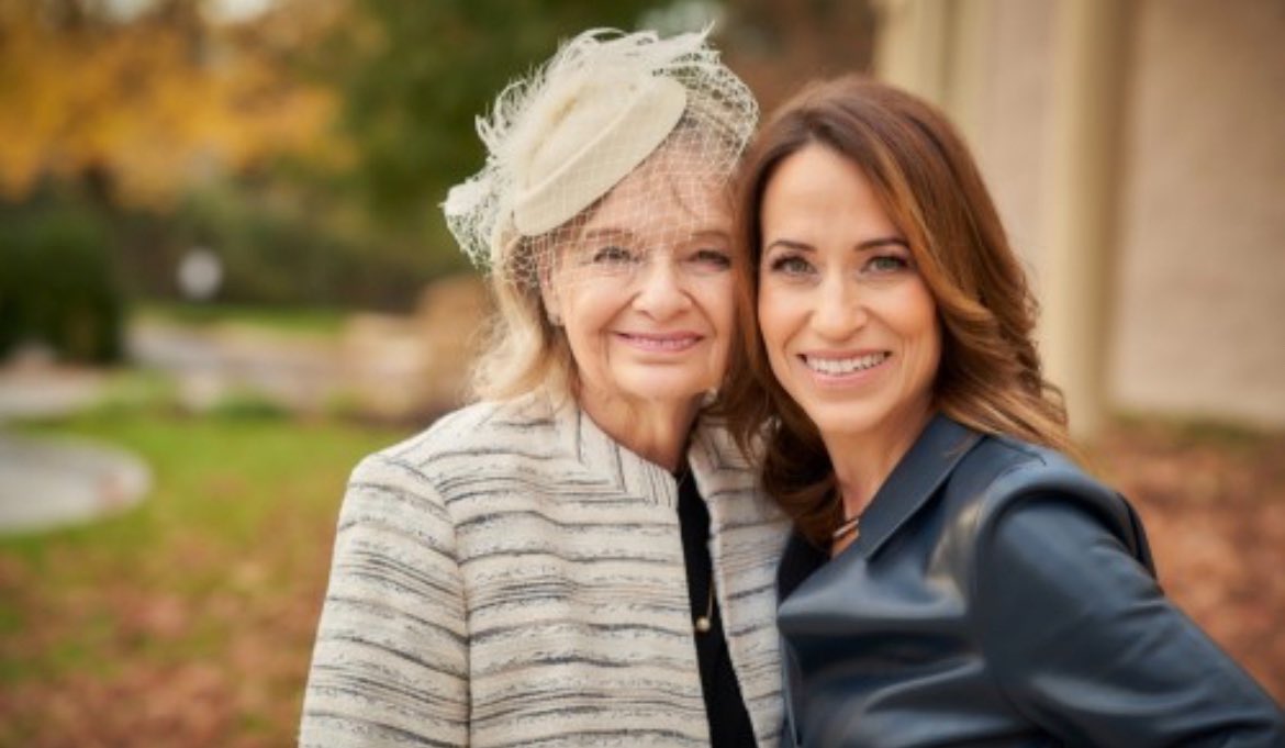 Lori Perlow #SchoolPR tweet media