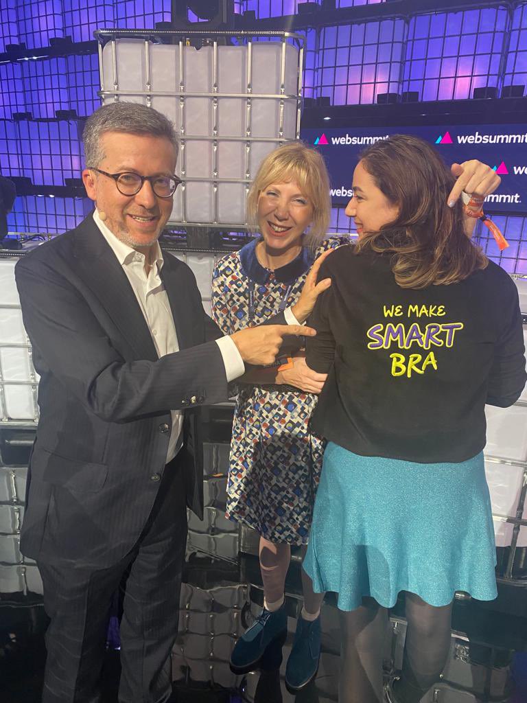 Mayor of Lisbon <a href="/Moedas/">Carlos Moedas</a> 💜<a href="/TriwiGlobal/">Triwi Global</a> 💜<a href="/triwiturkiye/">Triwi Türkiye</a> <a href="/WebSummit/">Web Summit</a> Bizim belediye başkanlarımız fotoğraf çektirmek istedi de “yok” mu dedik😉 başkanıım <a href="/tuncsoyer/">Tunç Soyer</a> <a href="/ekrem_imamoglu/">Ekrem İmamoğlu</a> 💜 #WebSummit #WebSummit2023 <a href="/balaraa1/">Alara🏡</a>