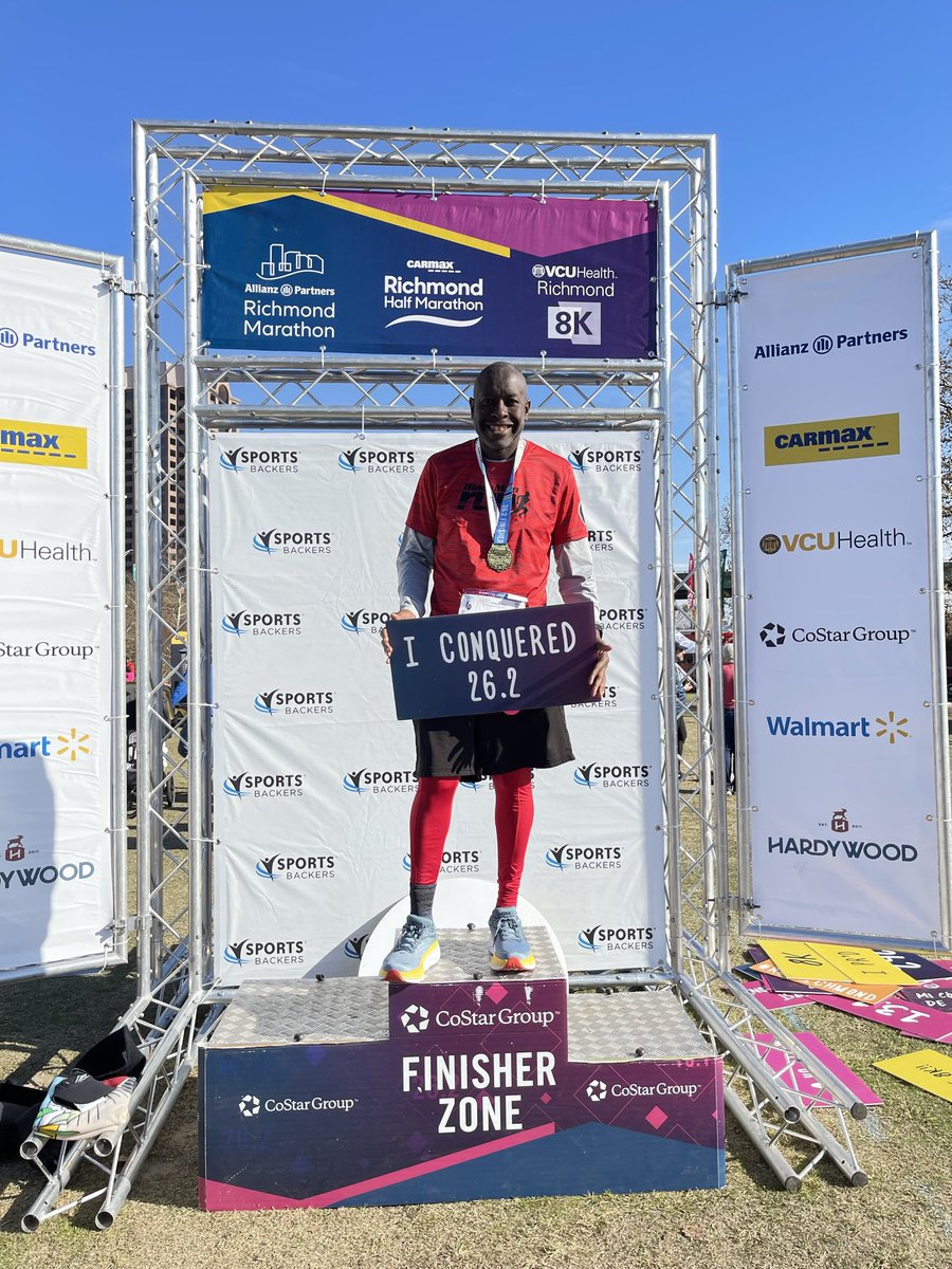 RUNJOSEPH_RUN's tweet photo. I completed my first marathon!!! 19 weeks of dedication and hard work!!! #bmrcola #blackmenrun #theeducatedrunner #garmin #strava #nrc #richmondmarathon #myjourneymystory #mypacemyspace #marathonisborn #restoration https://t.co/PzxtkJz1Nj