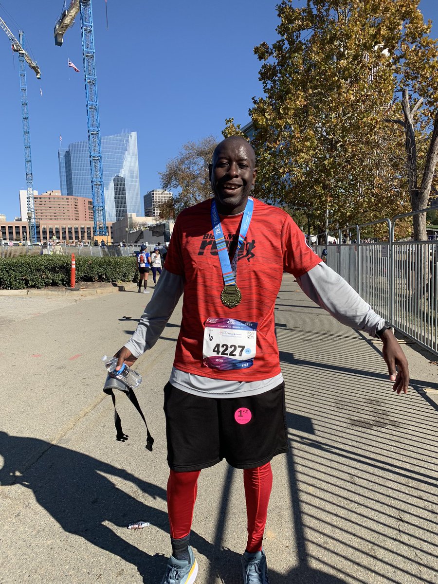 RUNJOSEPH_RUN's tweet photo. I completed my first marathon!!! 19 weeks of dedication and hard work!!! #bmrcola #blackmenrun #theeducatedrunner #garmin #strava #nrc #richmondmarathon #myjourneymystory #mypacemyspace #marathonisborn #restoration https://t.co/PzxtkJz1Nj