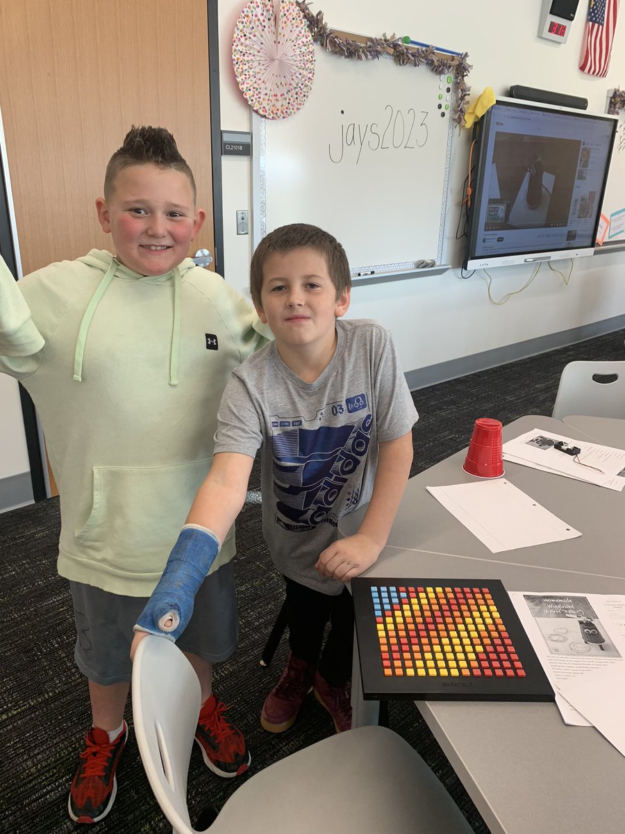 STEMwithDrHume tweet media