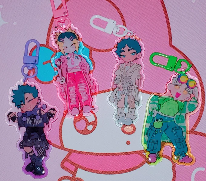 Some new HQ charms/stands for animeNYC