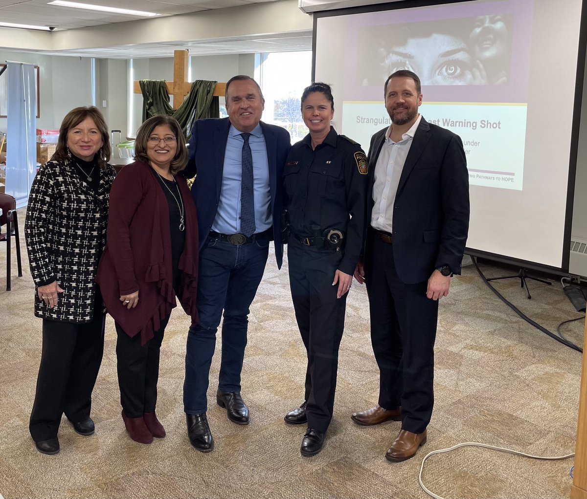 Honoured to host Casey Gwinn &amp; Gael Strack <a href="/iam4hope/">Alliance for HOPE</a> with our community partners <a href="/PeelSafe/">Safe Centre of Peel</a> who shared invaluable insights on recognizing, investigating &amp; prosecuting IPV strangulation cases. Collaborating to create a positive impact in the lives of IPV survivors.