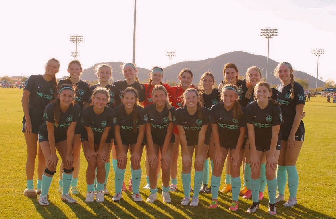KretzerErin's tweet photo. Had a great experience at the #ECNLPHX Showcase!! 🌵🌵Check out my goal below! I look forward to getting back to conference play this upcoming weekend. #SLSG #ECNLGirls #SLSGECNLGIRLS @SLSGsoccer @SLSGECNLGirls https://t.co/XVIP4Ee4lG