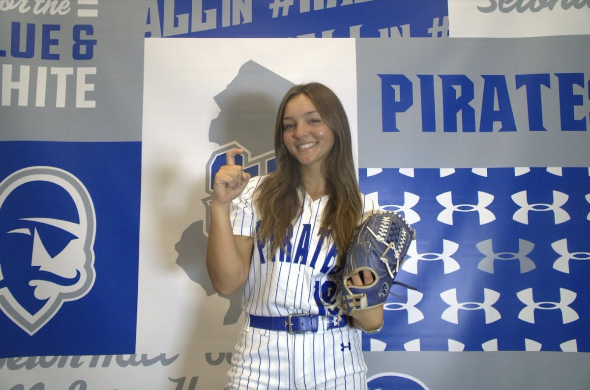 Rachael Schumann tweet media