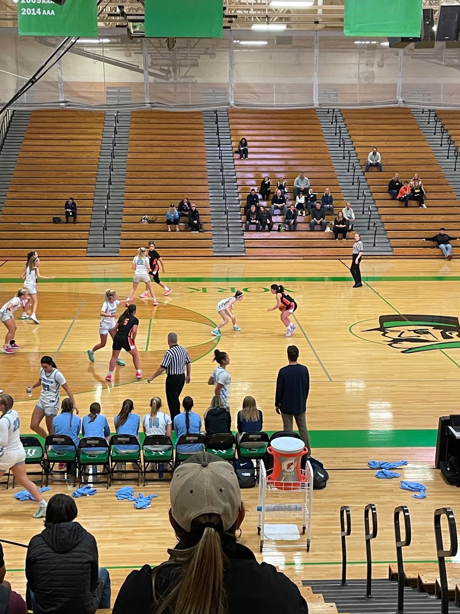 STCE GIRLS CC/TRACK tweet media