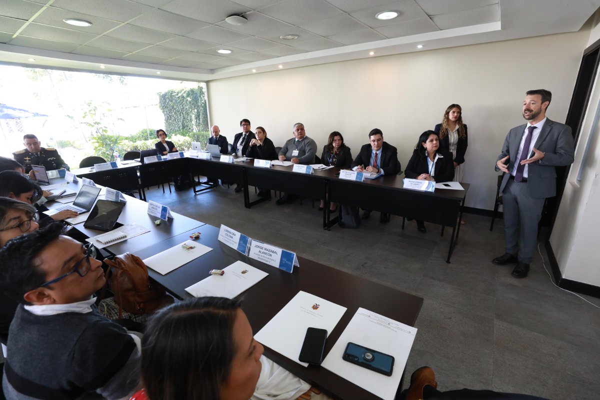 MDN_PY's tweet photo. Se realizó la Ceremonia de Apertura del Ejercicio de Pares Ecuador-Paraguay sobre el fortalecimiento de la bioseguridad y biocustodia, en el marco de la Resolución 1540 del Consejo de Seguridad de las Naciones Unidas, sobre no proliferación de armas de destrucción masiva. https://t.co/uuc8O5FhKZ