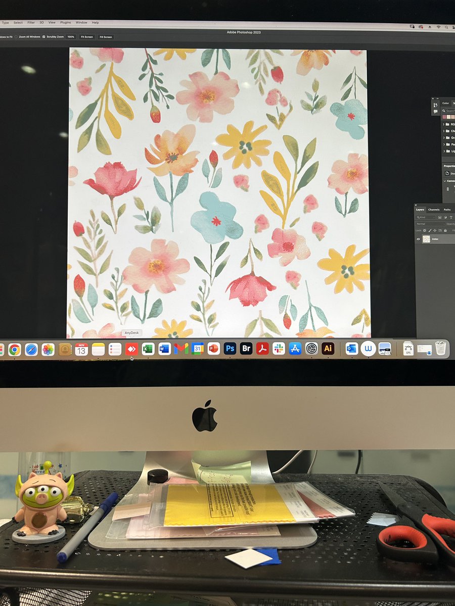 Another day in the office design👩‍🎨👩‍💻making some #textileprints using #ai generated watercolor motifs. Approved?
#aiartwork #futureoffashion