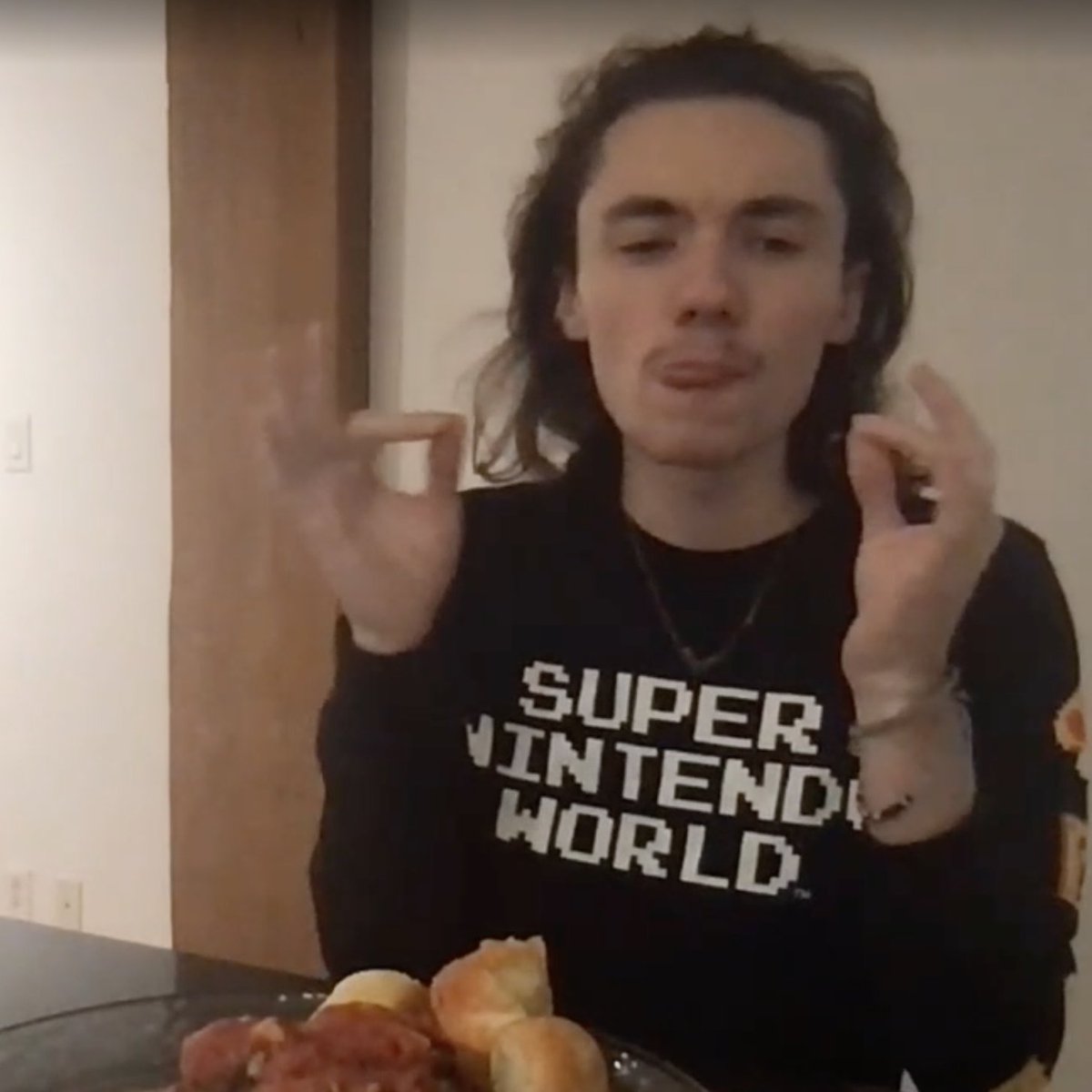 JosephIchelson's tweet photo. last nights cooking stream in 4 parts https://t.co/iX4E4DfejA