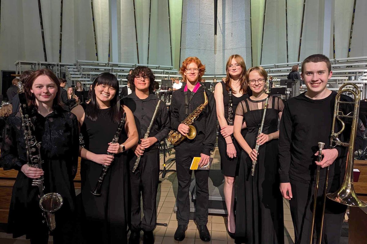 isd199's tweet photo. Seven #Simley students were selected to participate in the Björling Music Festival and learn from accomplished composers and conductors as top musicians in the upper Midwest. ARTICLE: https://t.co/lhiV8CWOSG https://t.co/B8BtVkXBCa
