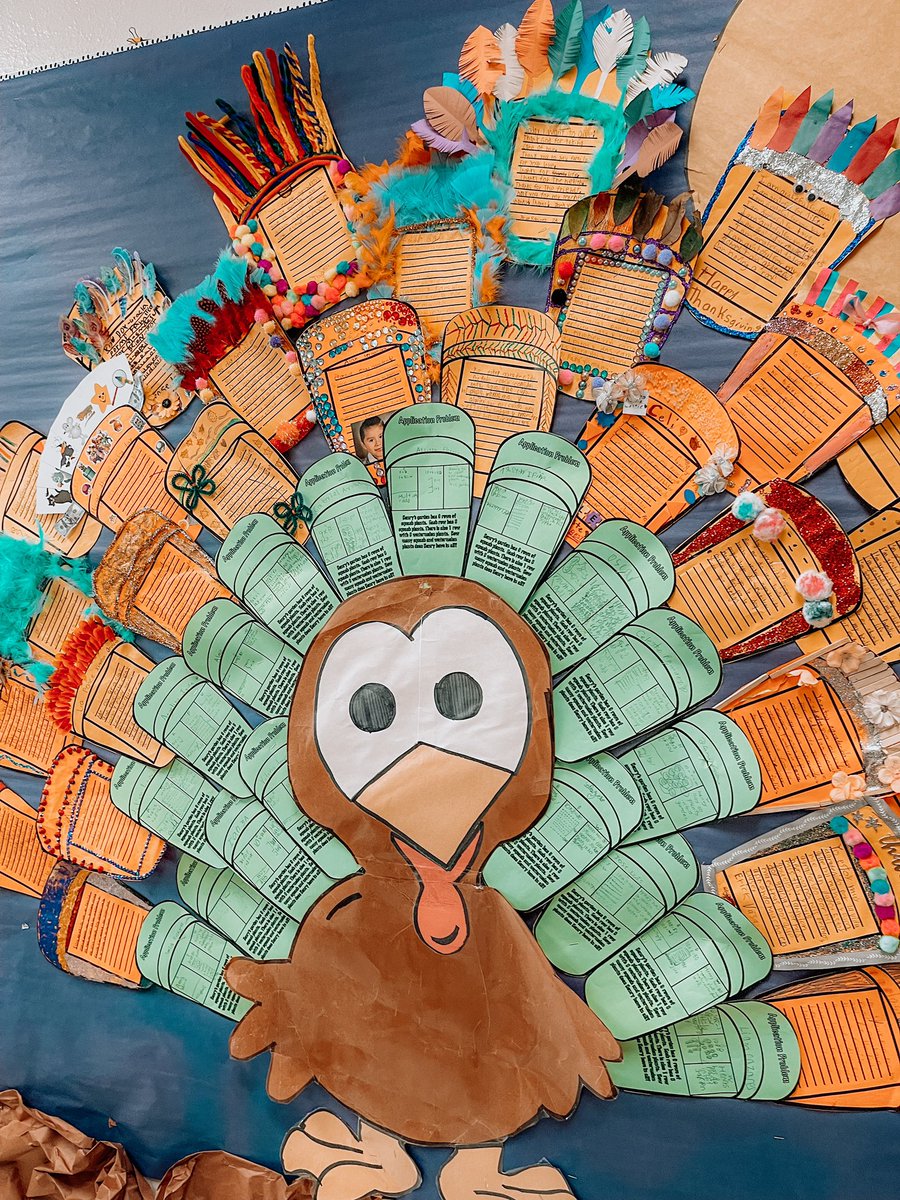 dtexasteacher's tweet photo. Our Thankful Turkey is on display! Yearly traditions in 2A & 3A ๐ฉ๐ปโ๐ซ๐ฆ๐ #TeacherLife #MaestraLife #Vegan #SaveTheTurkeys @lidahooehawks https://t.co/58XntRCXR4