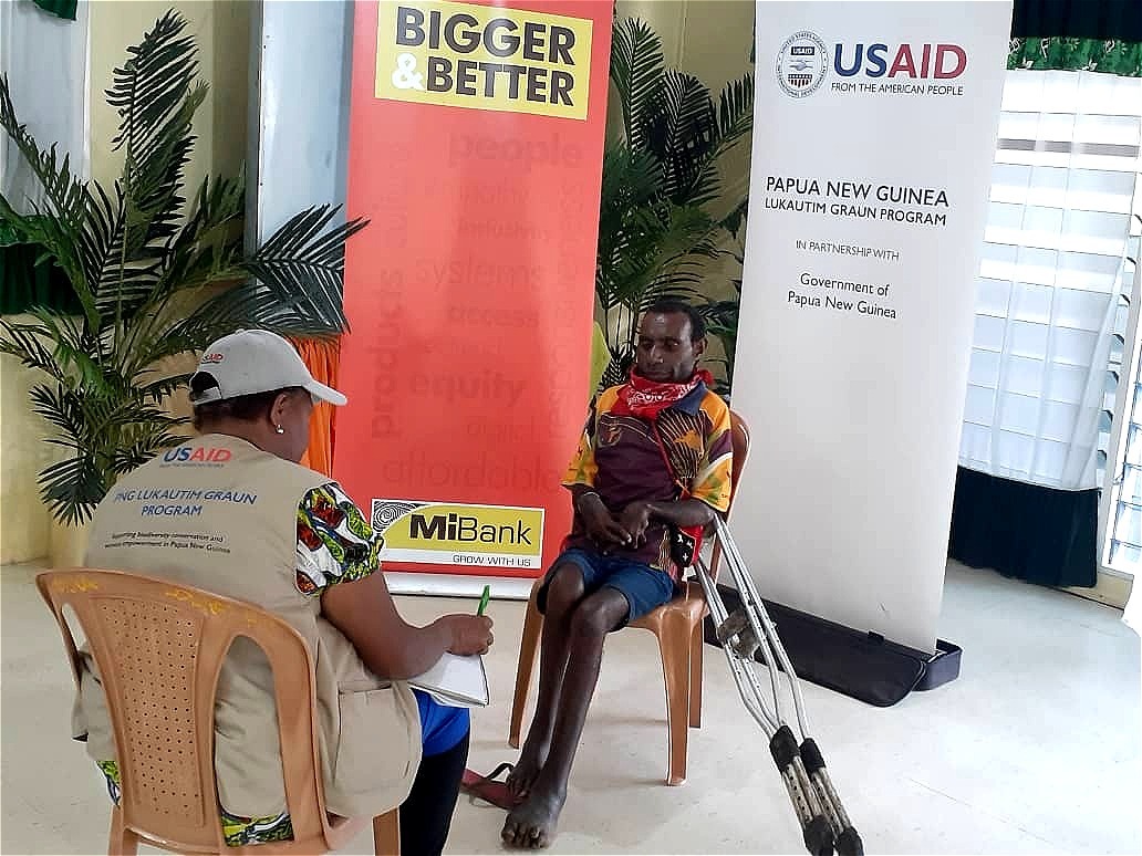 Congratulations to 35 participants in Jiwaka Province completing Financial Literacy Training. They now join over 600 participants awaiting to graduate. Jamie Mond, person with special need said FLT has given him confidence to operate a business. Thanks USAID for support.