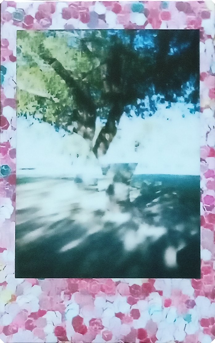 tuativenatined's tweet photo. Took some pictures and double exposures in the park this morning.
#instantphotography #polaroid #instax #polavoid #instantfilm #instantfilmsociety #useinstantfilm #instaxup #instax #instaxmini #fujifilm #neo90classic #instantfilm #instantfilmphotography #naturephotography https://t.co/IqnX1jAZNm