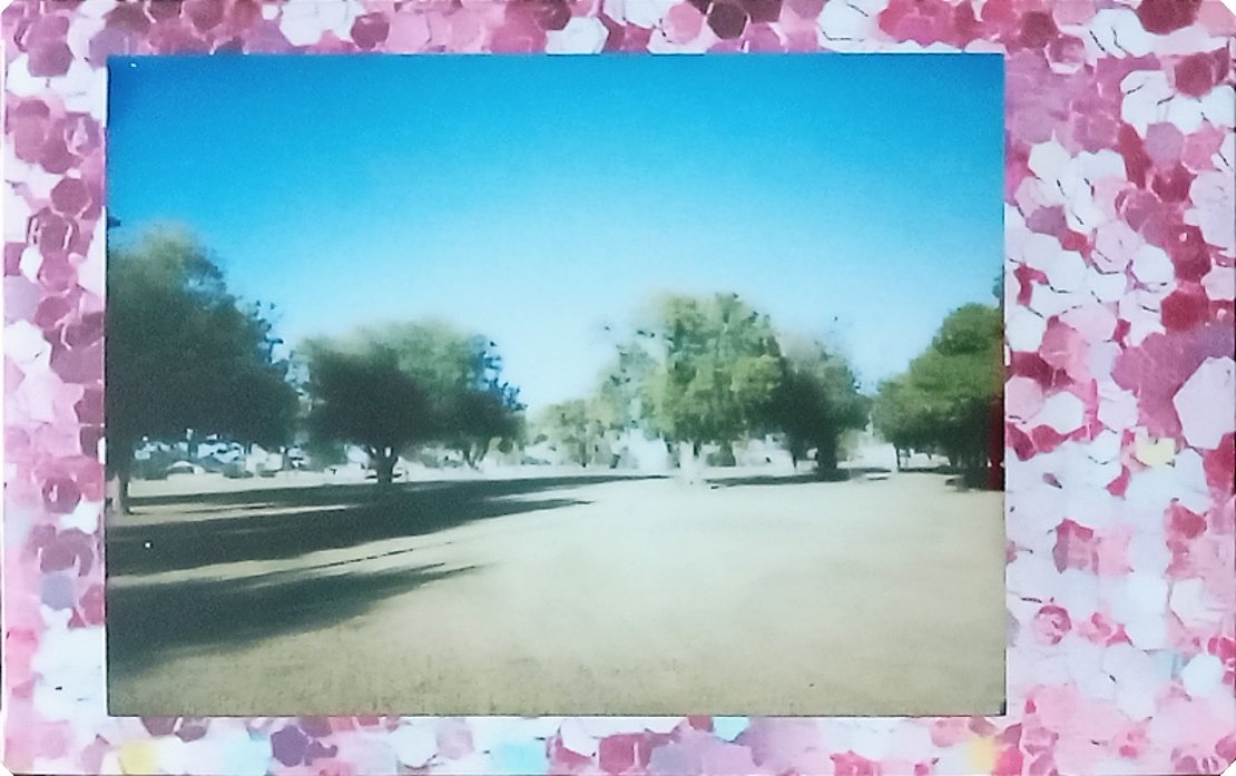 tuativenatined's tweet photo. Took some pictures and double exposures in the park this morning.
#instantphotography #polaroid #instax #polavoid #instantfilm #instantfilmsociety #useinstantfilm #instaxup #instax #instaxmini #fujifilm #neo90classic #instantfilm #instantfilmphotography #naturephotography https://t.co/IqnX1jAZNm