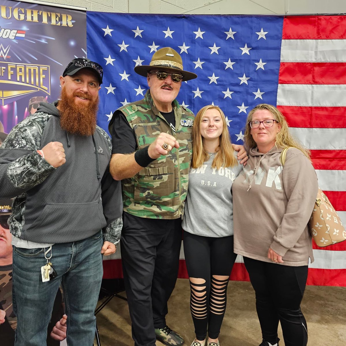 BobMFW's tweet image. Real legend and a real American hero!