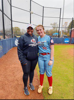 KamdynHaislip's tweet photo. Learned so much at the College Softball Prospect Showcase ID camp at @RoyalsSball @KellaGoins this weekend! Huge thanks to the coaches, it was great! @avakaleah_ @taayyroby13 @keeeks03 @coachkiwij @UNCSoftball @GWUSoftball @PRESBYSB @clemsonsoftball @recruits_next @NTRAlbritton https://t.co/YVq0jNvaiI