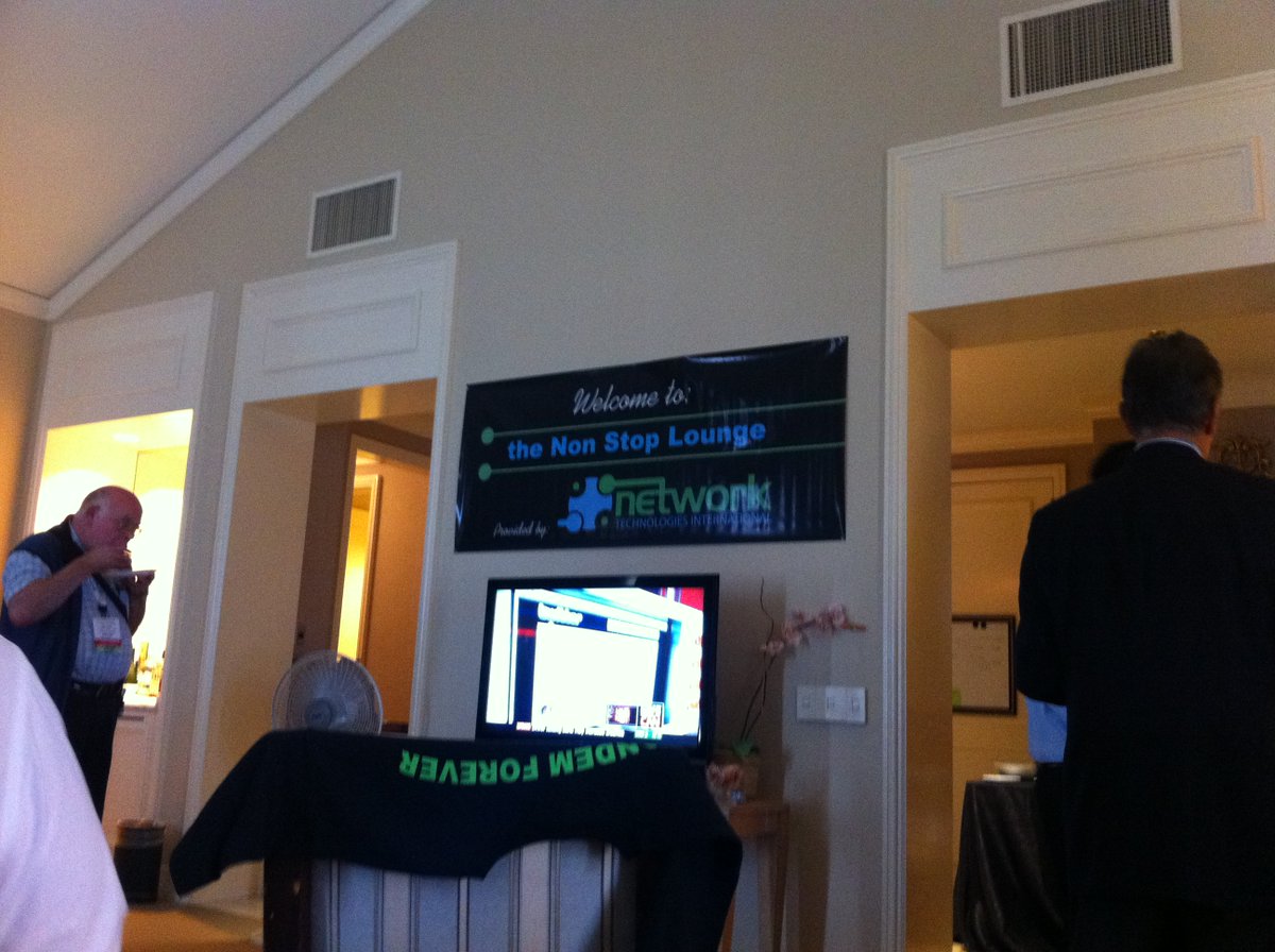 Buenos recuerdos del #NonStop Bootcamp 2010, especialmente del #NonStopLounge de <a href="/NtiDrnet/">@NTI_DRNet</a>