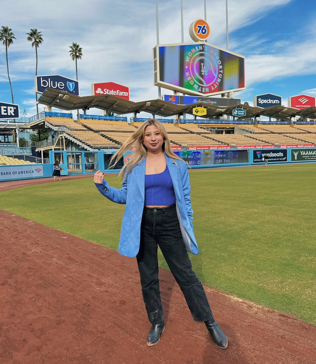 The Women in Sports and Entertainment Conference was so inspiring, encouraging, and informative and I’m so grateful I got to go. Thank you so much to the @Dodgers  (and Dodgers W.O.N) for putting this together 💙 #WomenBelongInSports