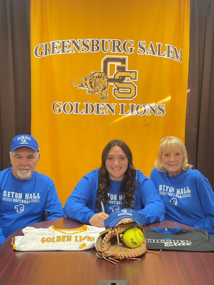 It’s official!! Go pirates <a href="/SHUSoftball/">Seton Hall Softball</a>