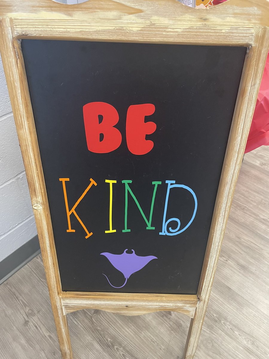 CEStingrays's tweet image. #worldkindnessday2023