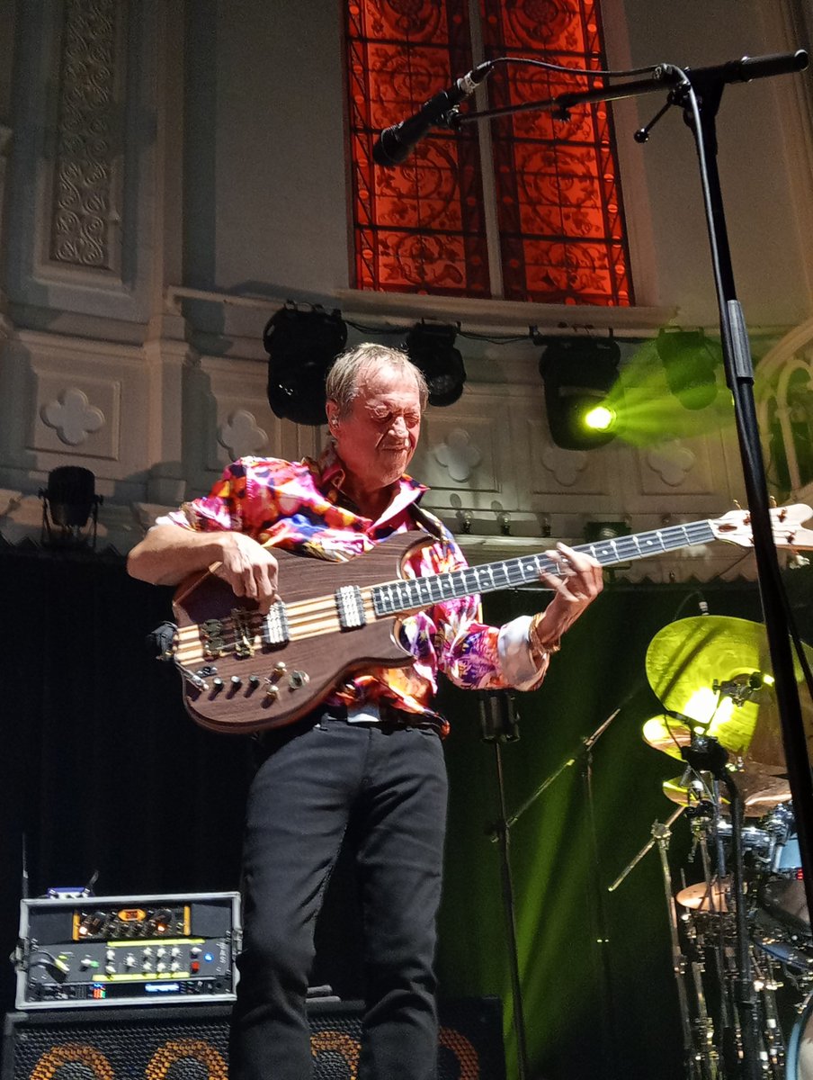 Tonight its Eindhoven. My 5th and last gig of this tour. So grateful I still have one to go, but already sad that it's almost over... What an adventure it was!