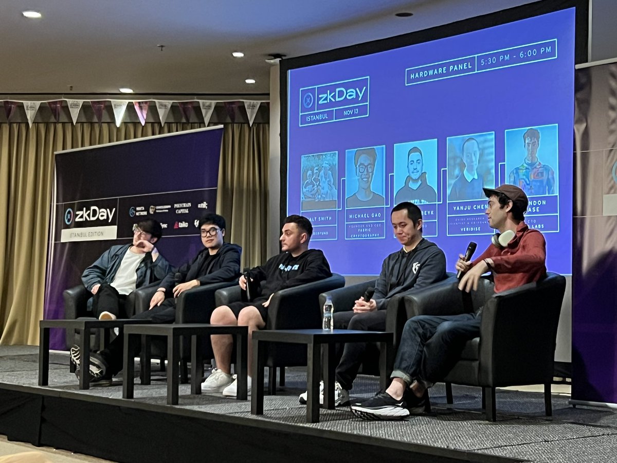 zkregi's tweet image. Snap of @bkase_ panel with @VeridiseInc and friends at #zkday hardware panel @o1_labs #o1js