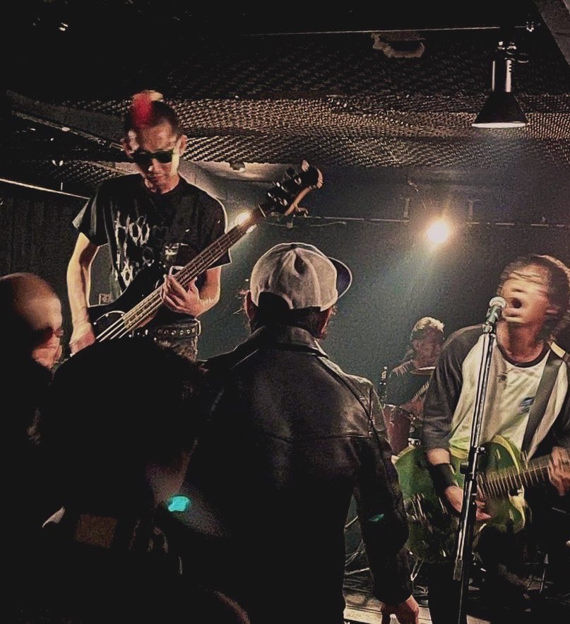 CONROD_OFFICIAL's tweet photo. 2023.11/11 (SAT) 
松阪ROCKERS CLUB
THANKS!!!

PHOTO
MAI
PUSH UP CLUTCH CHOCOLATさん

#CONROD
#THEBOO
#ROCKERSCLUB

NEXT 
11/19 (SUN) 松阪ROCKERS CLUB https://t.co/xurU5drKXP