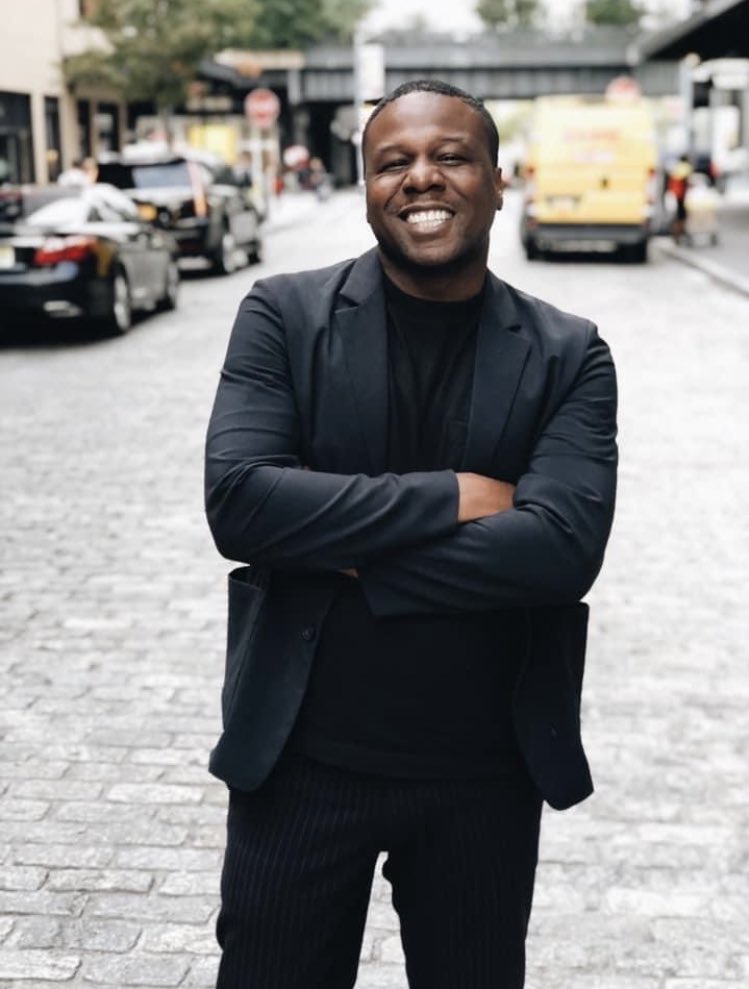 gentlemansdaily's tweet image. MCM #ArtDad #TechBae