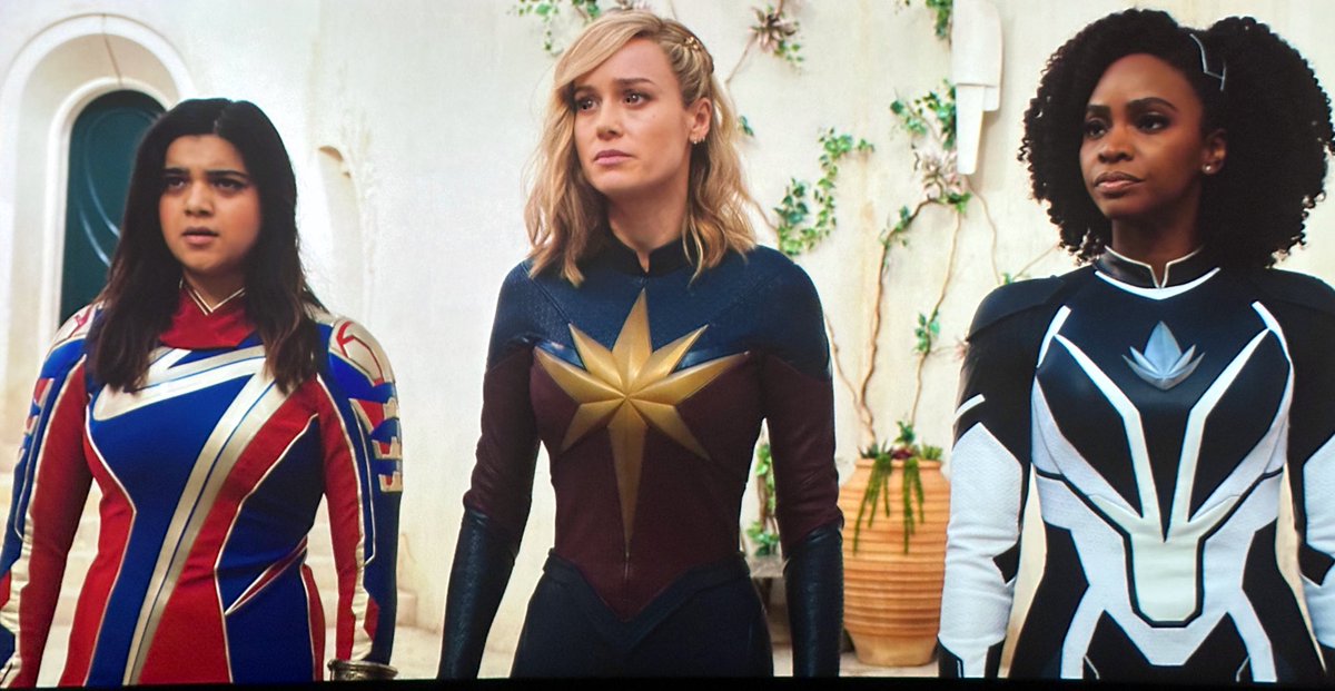 fj_hustles's tweet photo. The Marvels: 7/10

Captain Marvel and Captain Monica reunite. felt light, Kamala’s family plays a funny role. It was cool to see Kamala’s mom loosen up and realize what Kamala role is. Captain Marvels flight skills are crazzyyy #THEMARVELS https://t.co/gy3eAuR7Yg