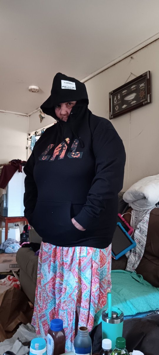 jacintajasi's tweet photo. @moesargi mums loving your Halloween merch so much, turned up today https://t.co/owlawhTCow