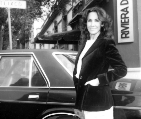 F-3HMfhXQAAy1Zp?format=png&name=small