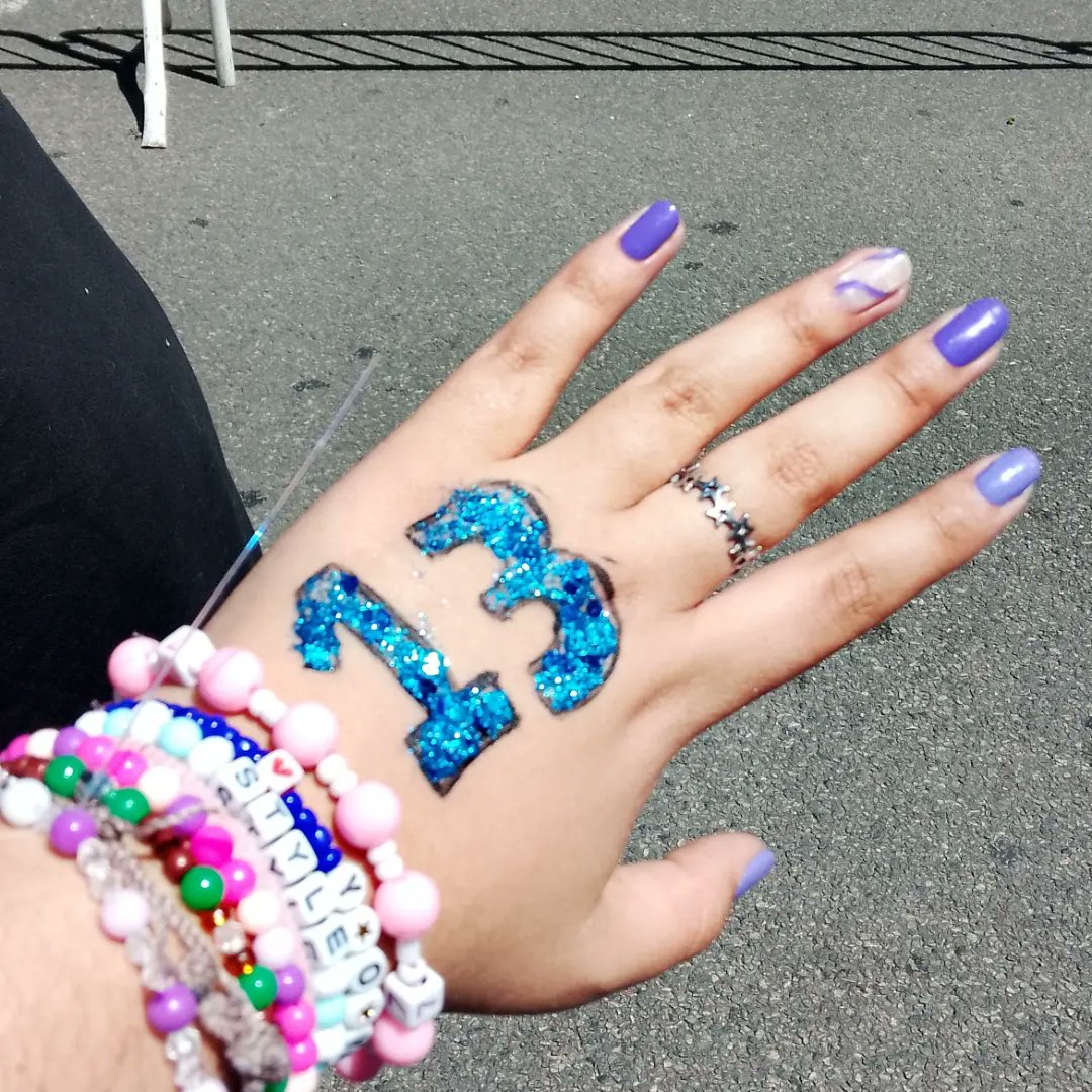 xtouchy_'s tweet photo. 9/11/2023
La mejor noche de mi vida, nunca voy a olvidar lo que nos hiciste sentir @taylorswift13 espero volver a verte lo antes posible, acá te vamos a estar esperando para darte al mejor público, el que mereces. Te amo. https://t.co/wbXNQ4kWwX