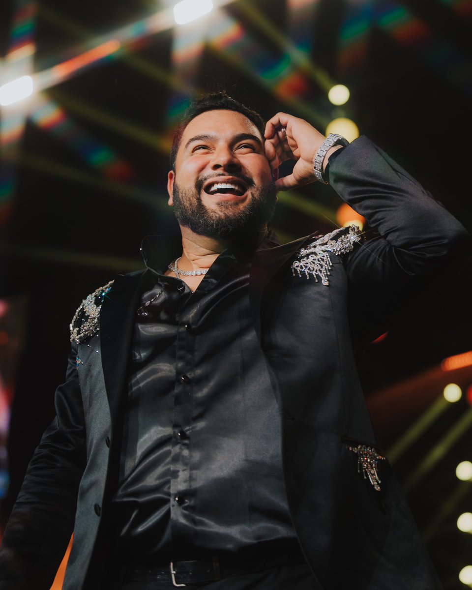 LizosMusic's tweet photo. Felicidades compa #AlanMS, le deseamos todo lo bonito 🔥🤠🙌🏻 https://t.co/r8dhqTpiU7
