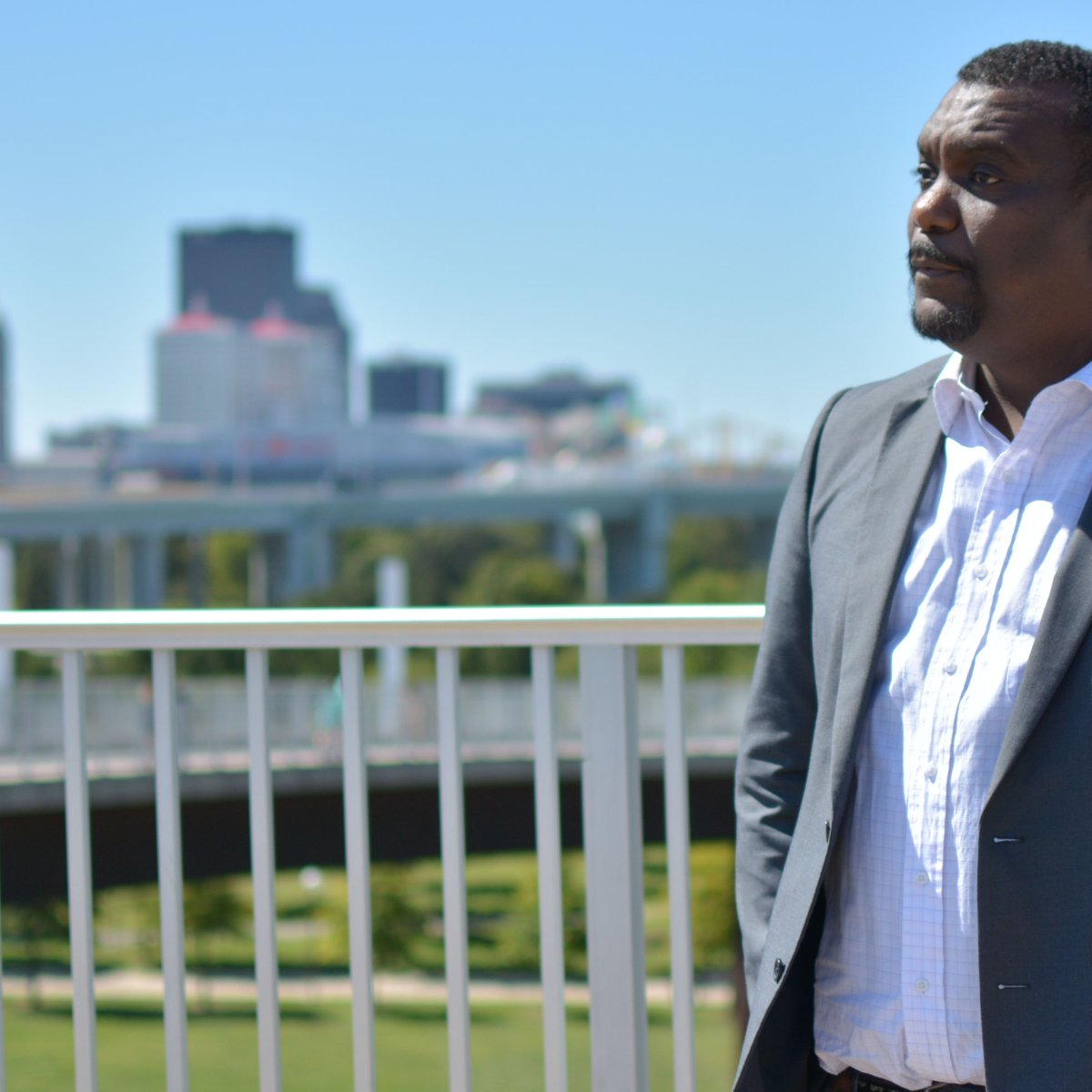 waymen_e's tweet photo. Please follow this link to take my 2 min survey.
Louisville is hurting and leaders have to step forward. https://t.co/uwtTTxNB58 https://t.co/FzTX4cuyno