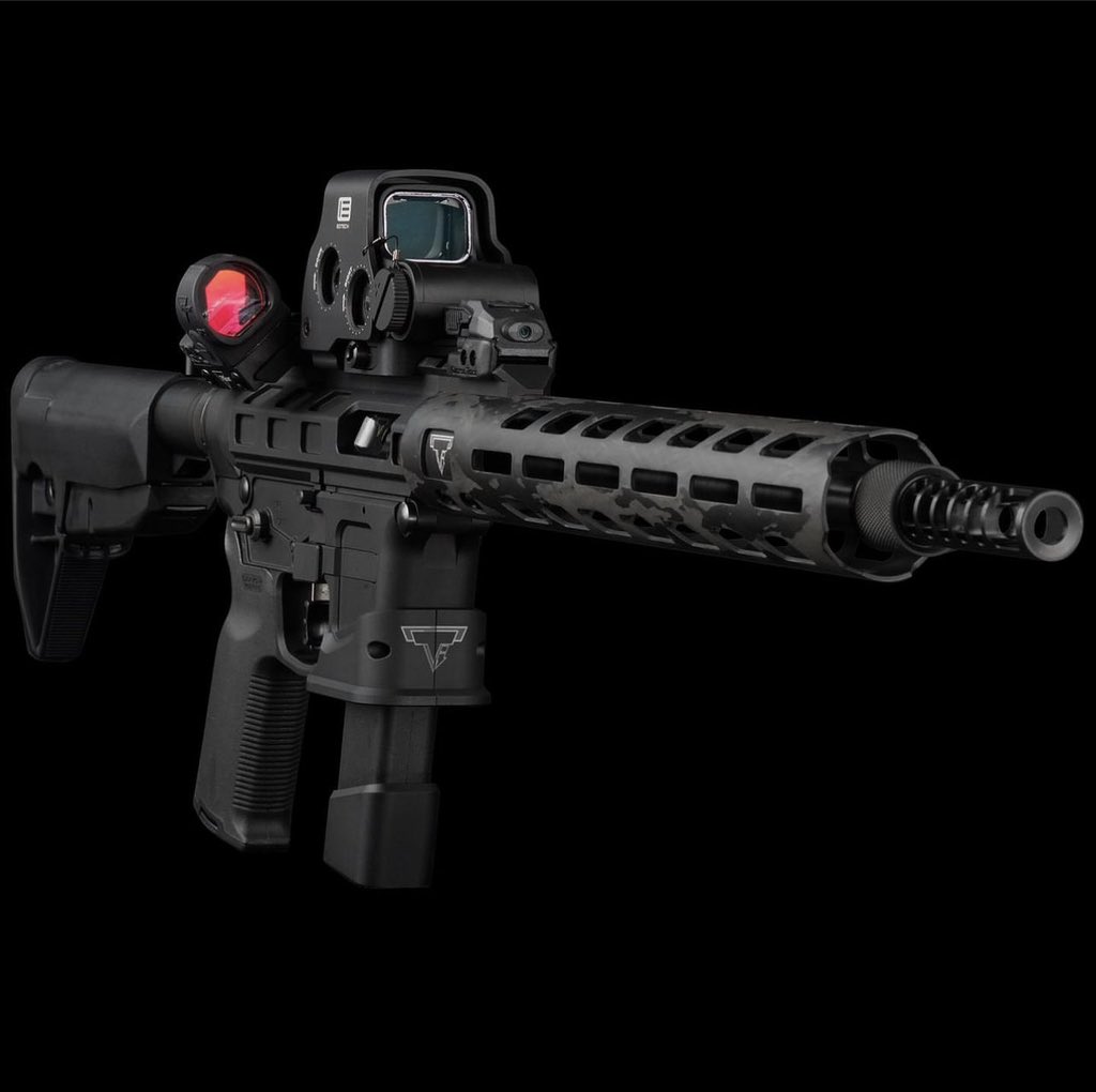 TaranTactical's tweet image. New TR9 Colors 🔥🎨

Huge thanks to @foxtrotmikeproducts for bringing the ultimate PCC to market with us. The TR9 is now available in both All-Black🥷 and White Camouflage❄️

#pcc #uspsa #tarantactical