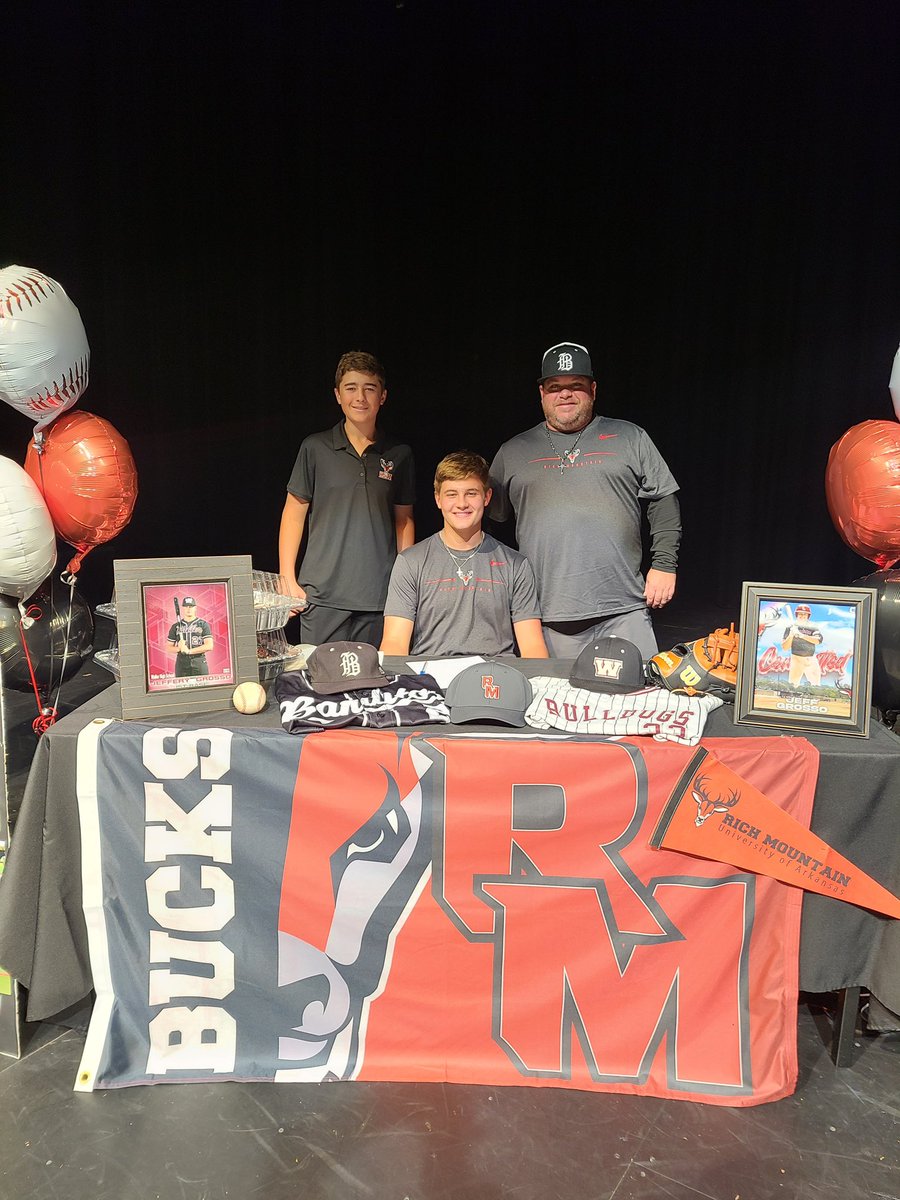 Jeffrey Grosso (@jeffreygrosso23) on Twitter photo Really happy to be signing today with all my coaches, family, and friends! <a href="/BanditoBaseball/">Banditos Baseball</a> <a href="/ElOsoRami/">Jorge Ramirez</a> @CFSZN <a href="/J2wilson70/">Josh Wilson</a> <a href="/jdubbb25/">Junior Weaver</a> <a href="/BaseballWaller/">Waller Baseball</a> Really happy to be signing today with all my coaches, family, and friends! <a href="/BanditoBaseball/">Banditos Baseball</a> <a href="/ElOsoRami/">Jorge Ramirez</a> @CFSZN <a href="/J2wilson70/">Josh Wilson</a> <a href="/jdubbb25/">Junior Weaver</a> <a href="/BaseballWaller/">Waller Baseball</a>