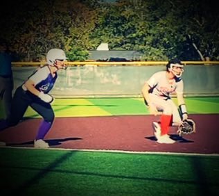 BryleeGray_2027's tweet photo. Started the weekend off with a BOMB 💣 at the 16u American Freedom Fall Invite UCE Exposure tournament. Had multiple plays at 3rd, and behind the plate. Overall, we went 3-1-1. @mariknowsspeed1 @ZachDechant @UCOSoftball @cowgirlsb @OU_Softball @IHartFastpitch @LegacyLegendsS1 https://t.co/S7b599Uc6A