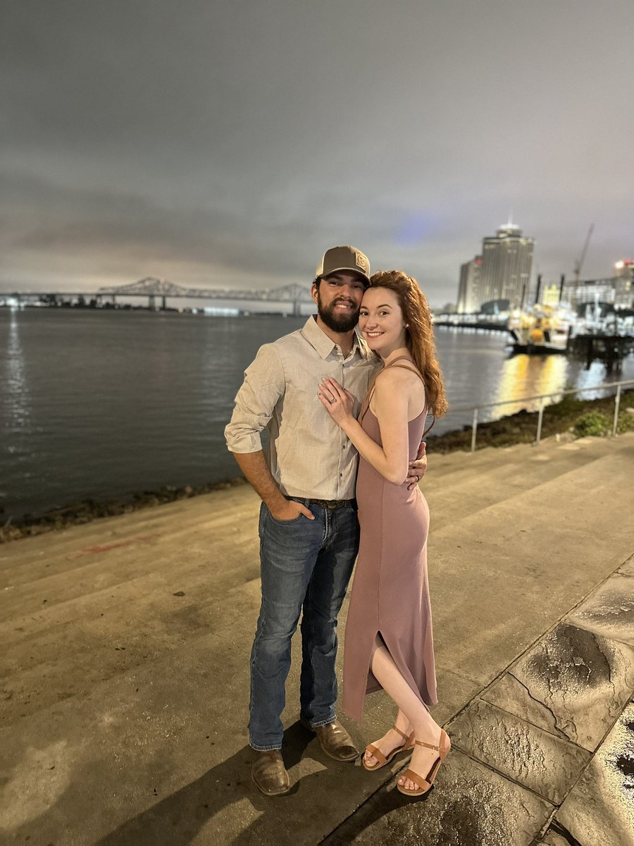 IsabelTurner03's tweet photo. One year of marriage💗 https://t.co/UMToYRjq1Y